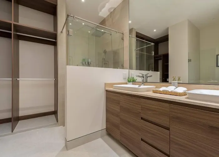Penthouse With Private Jacuzzi And 4 Bedrooms Apartamento *